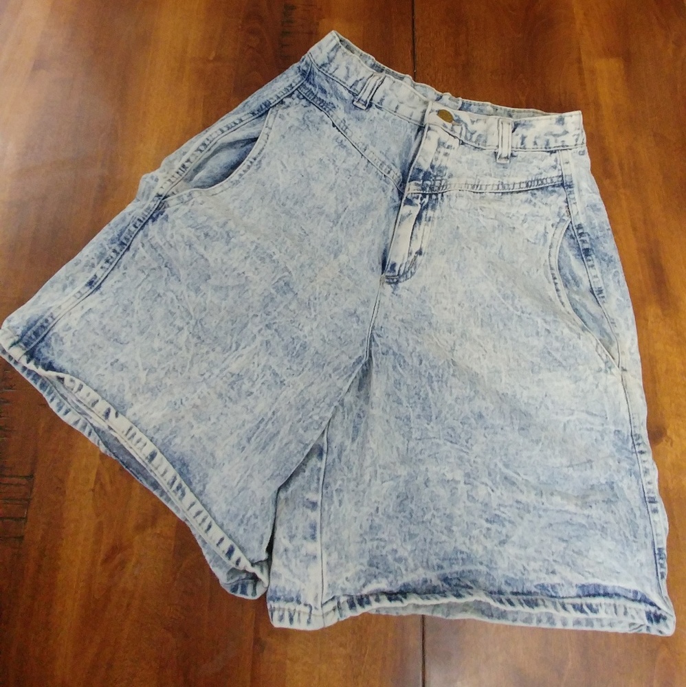 Vtg 80s Carlyle Acid Wash Denim Shorts Women